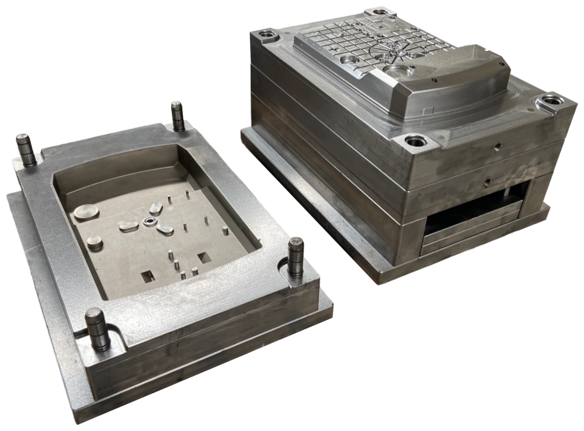 Plastic injection mold